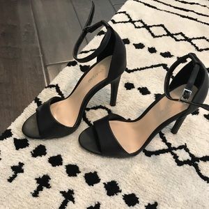 Strappy ankle sandals